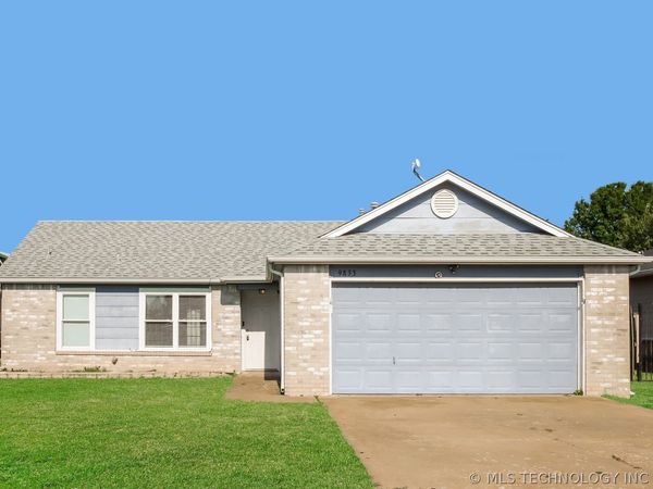9833 N 43rd East Avenue , Sperry, OK 74073