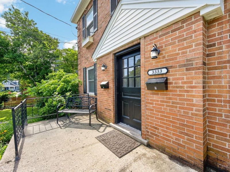 3333 S Sterling, Cincinnati, OH 45209 Photo 2