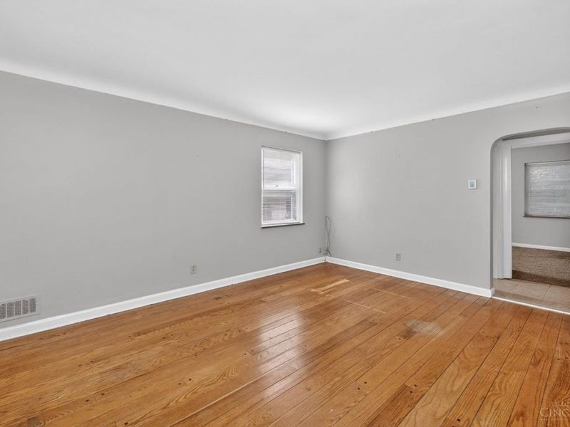 3333 S Sterling, Cincinnati, OH 45209 Photo 23