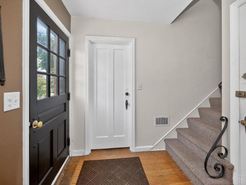 3333 S Sterling, Cincinnati, OH 45209 Photo 7