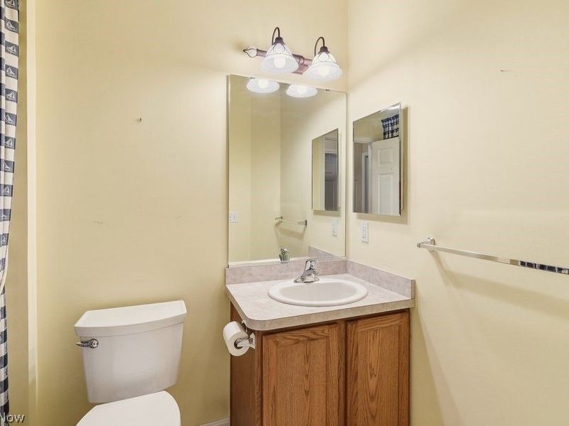 18269 River Valley Boulevard, North Royalton, OH 44133 Photo 19