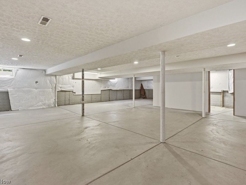 18269 River Valley Boulevard, North Royalton, OH 44133 Photo 22