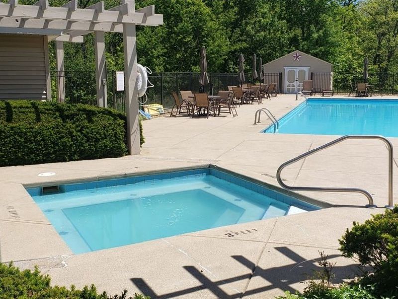 18269 River Valley Boulevard, North Royalton, OH 44133 Photo 39