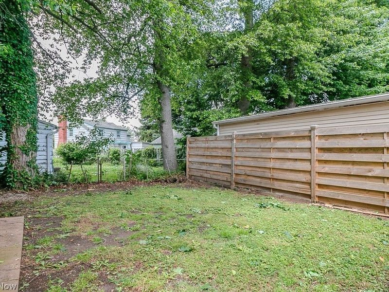 966 Windermere Drive, Willoughby, OH 44094 Photo 18