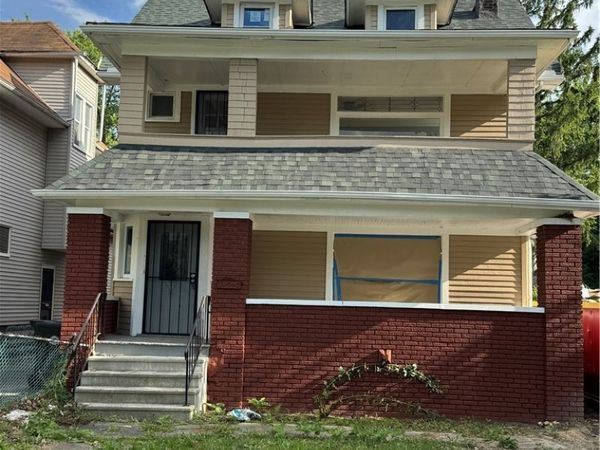 10502 Miles Avenue , Cleveland, OH 44105
