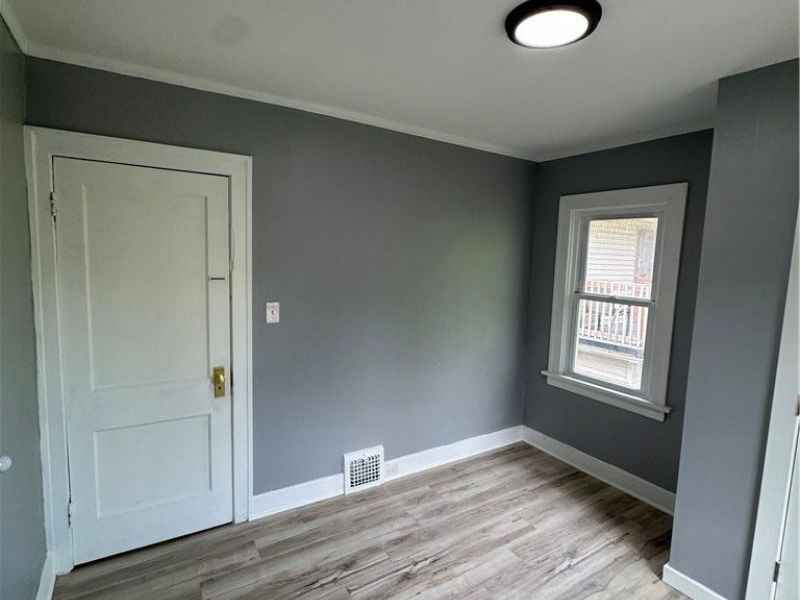 10502 Miles Avenue , Cleveland, OH 44105 Photo 40