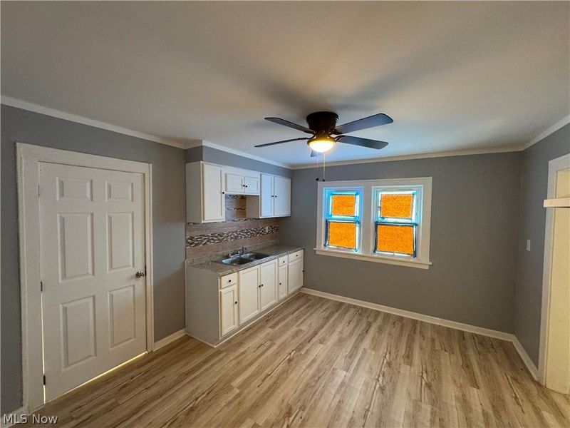 10502 Miles Avenue , Cleveland, OH 44105 Photo 8