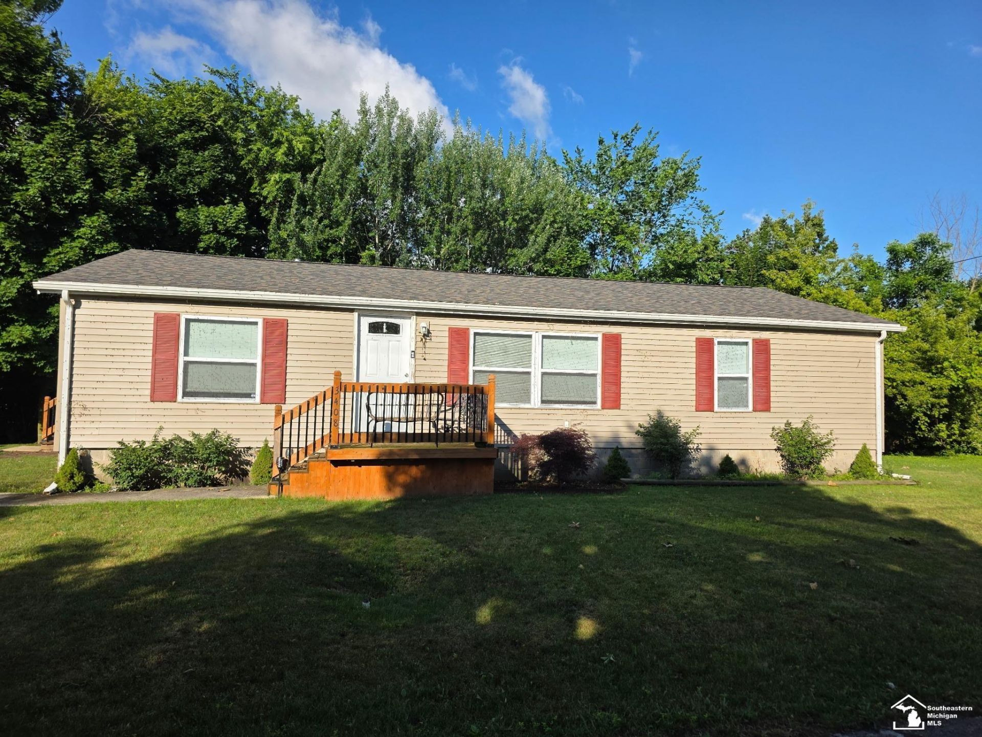 3408 Erie Shore Drive, Monroe, MI 48162 Main Photo