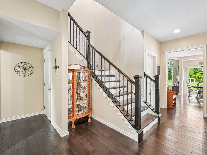 7355 Upper Cambridge Way , Westerville, OH 43082 Photo 15