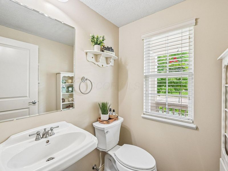 7355 Upper Cambridge Way , Westerville, OH 43082 Photo 18