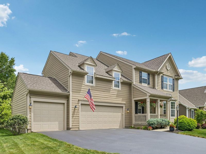 7355 Upper Cambridge Way , Westerville, OH 43082 Photo 3