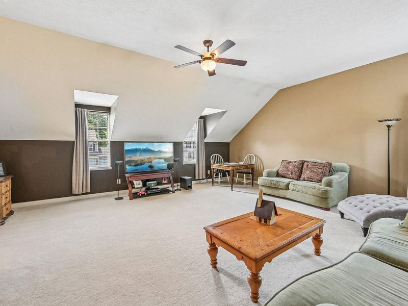 7355 Upper Cambridge Way , Westerville, OH 43082 Photo 32