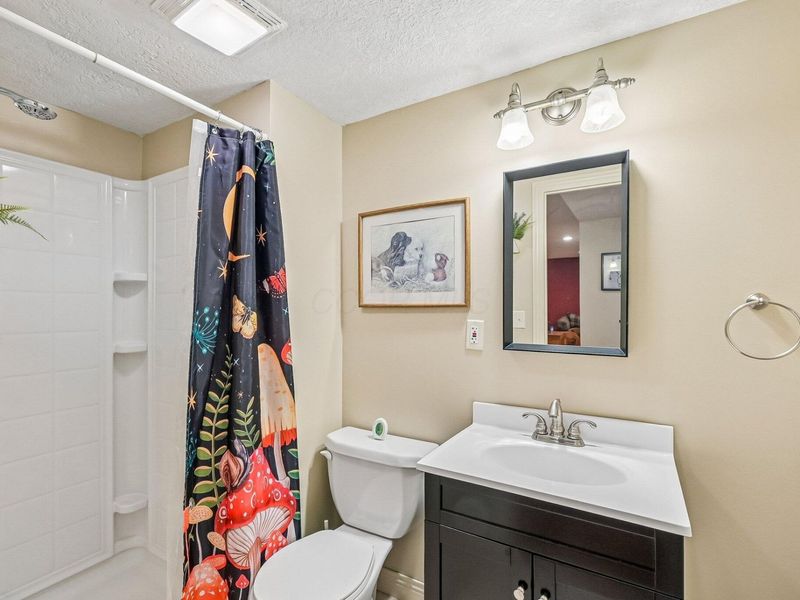 7355 Upper Cambridge Way , Westerville, OH 43082 Photo 48