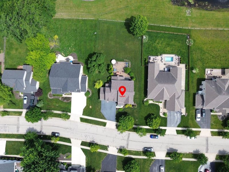 7355 Upper Cambridge Way , Westerville, OH 43082 Photo 5