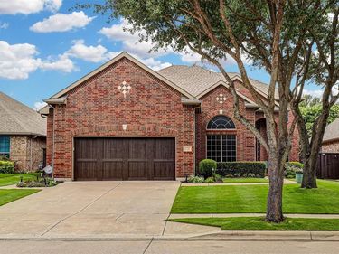 4720 Mcbreyer Place, Fort Worth, TX 76244