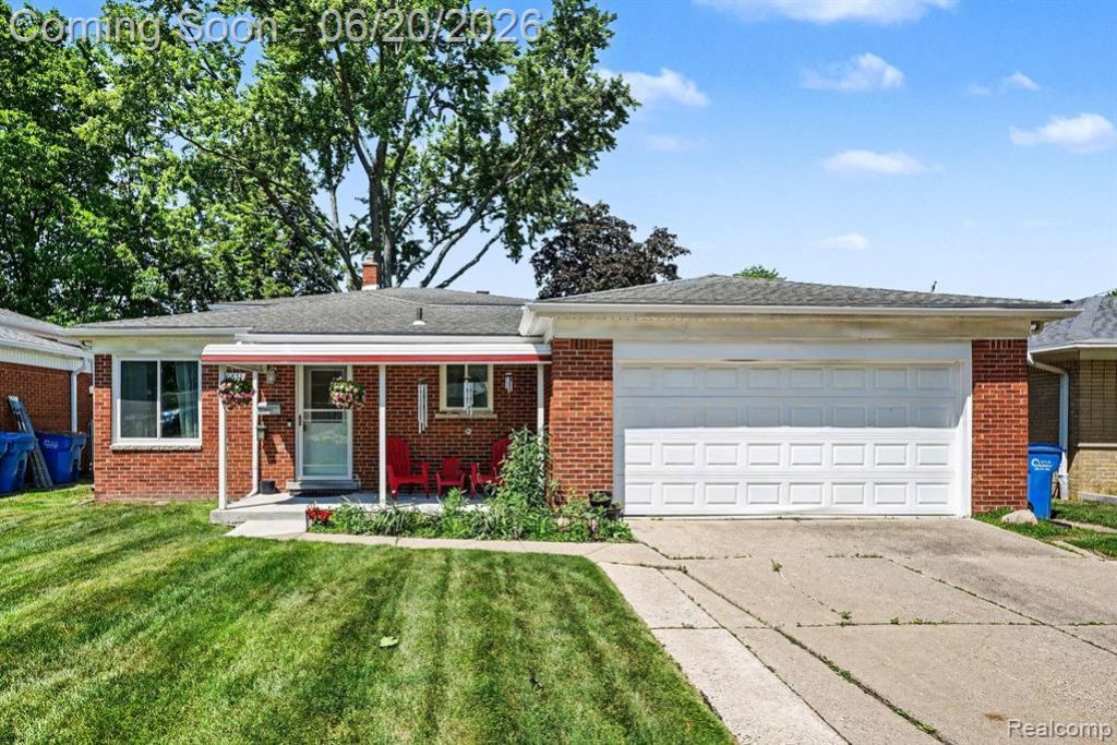 30831 Ridgefield Avenue, Warren, MI 48088 Main Photo
