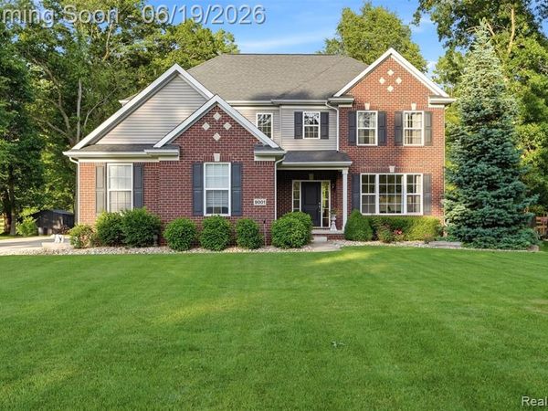 9001 Van Dusen Court, Green Oak Twp, MI 48178