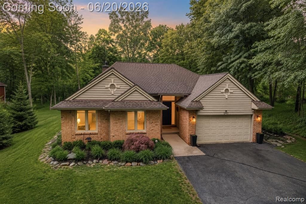 5901 Ford Road, Commerce Township, MI 48382 Main Photo