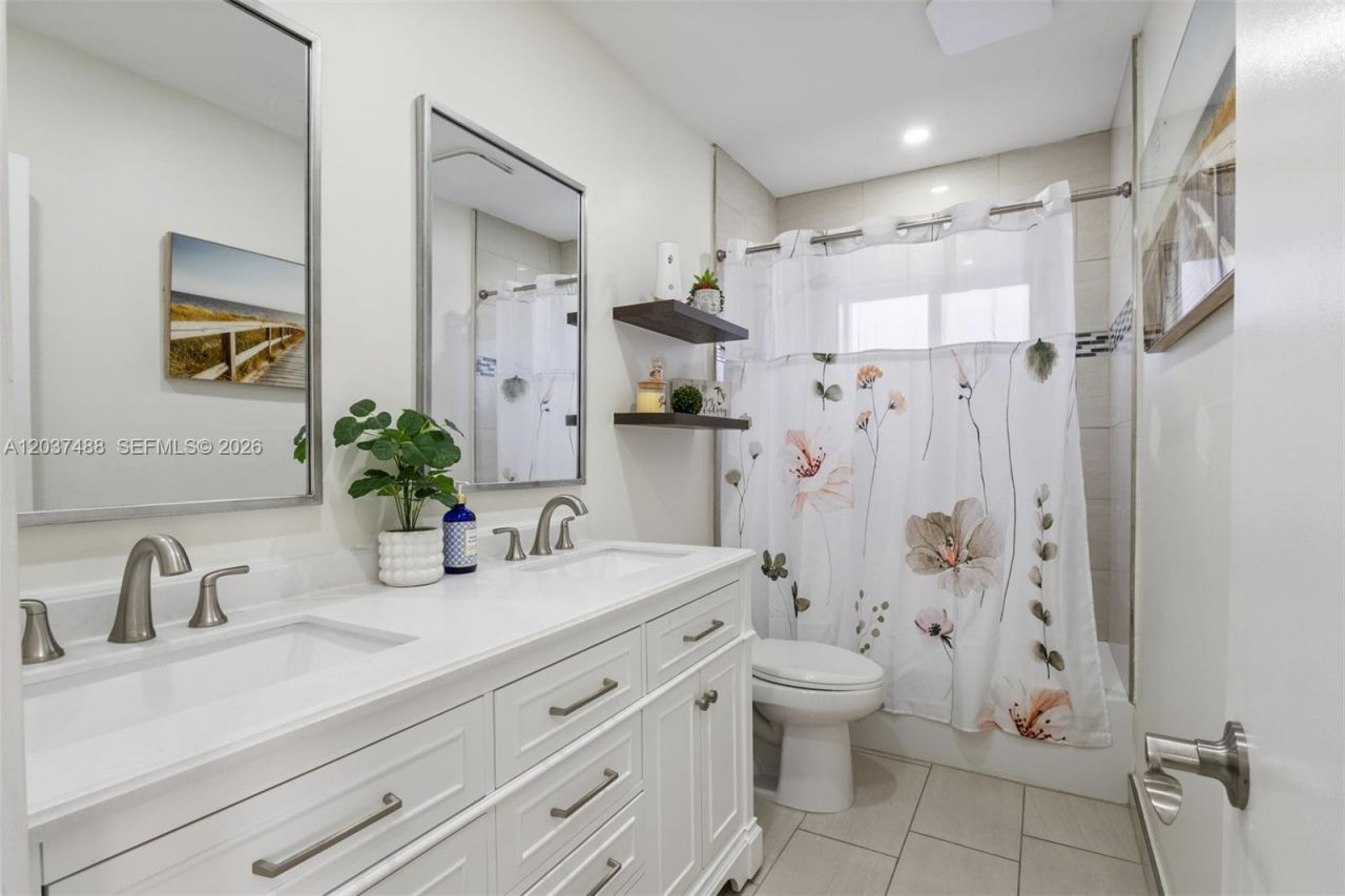 8014 NW 101st Ave , Tamarac, FL 33321 Photo