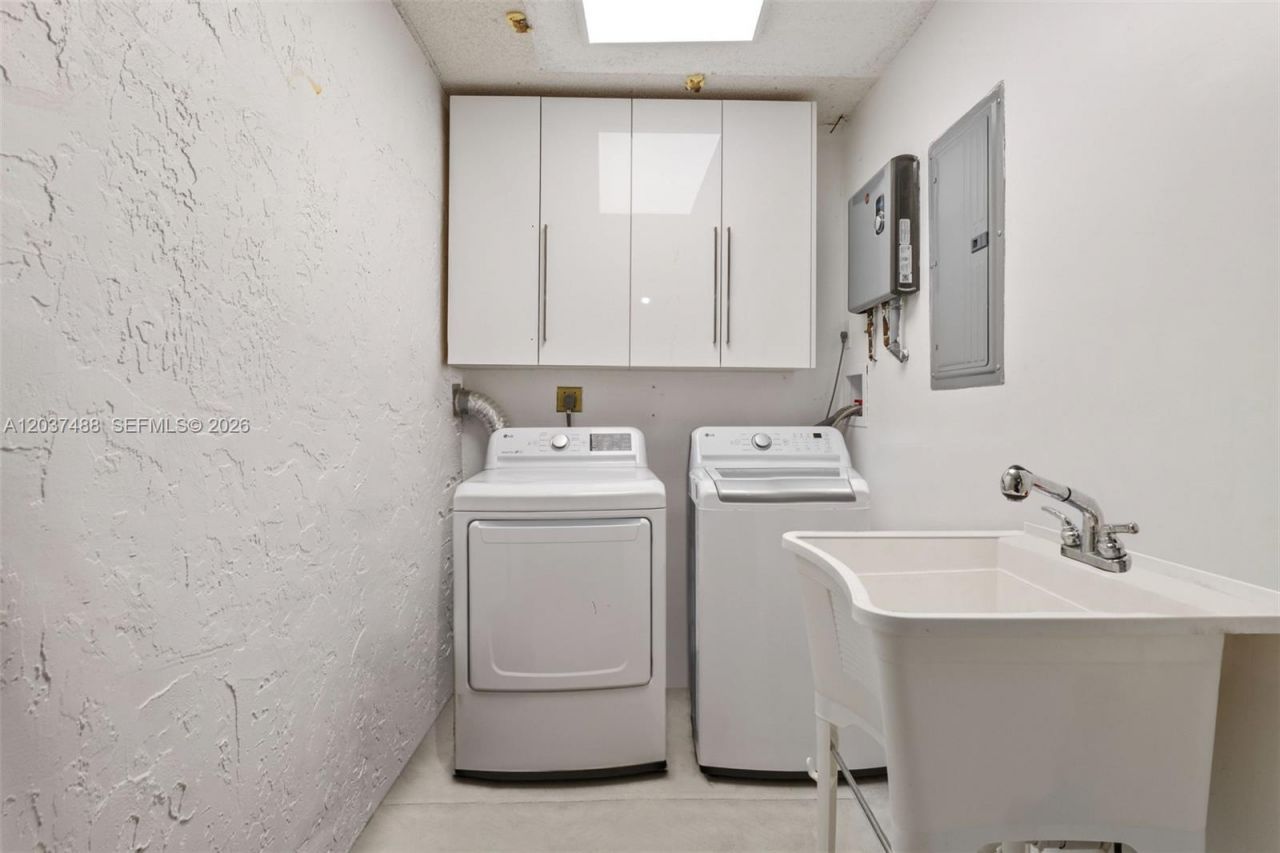 8014 NW 101st Ave , Tamarac, FL 33321 Photo