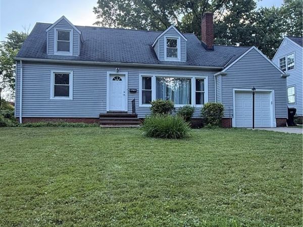 1707 Rushton Road , South Euclid, OH 44121
