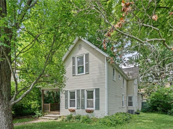 163 Beech Street , Berea, OH 44017