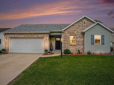3337 Field Gate Drive, South Bend, IN 46628