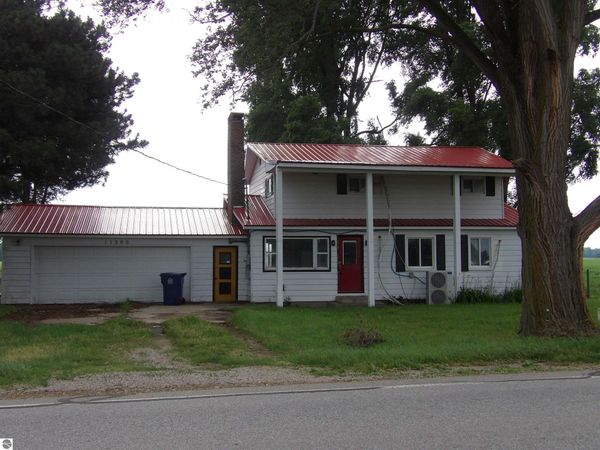11500 State N, St Louis, MI 48880