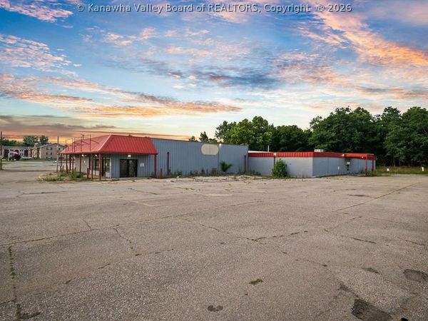 425 Camden Road, Huntington, WV 25704