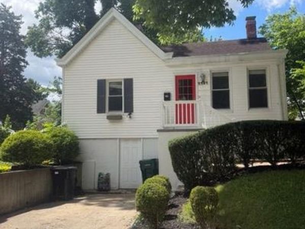2961 Cadillac Avenue, Cincinnati, OH 45209