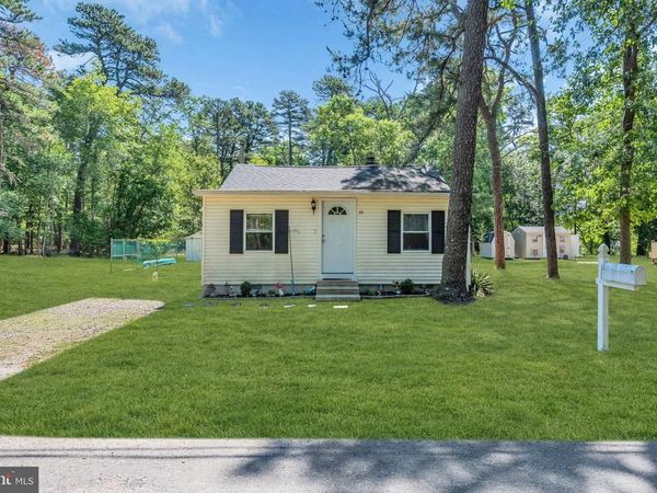 30 PALMETTO AVENUE, BROWNS MILLS, NJ 08015