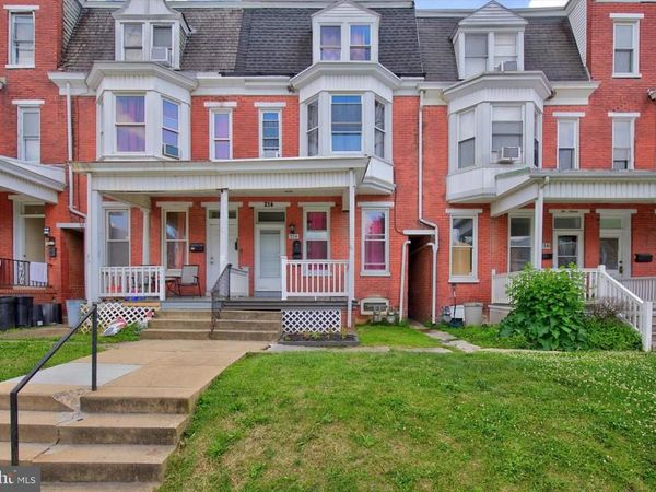 214 W JACKSON STREET, YORK, PA 17401