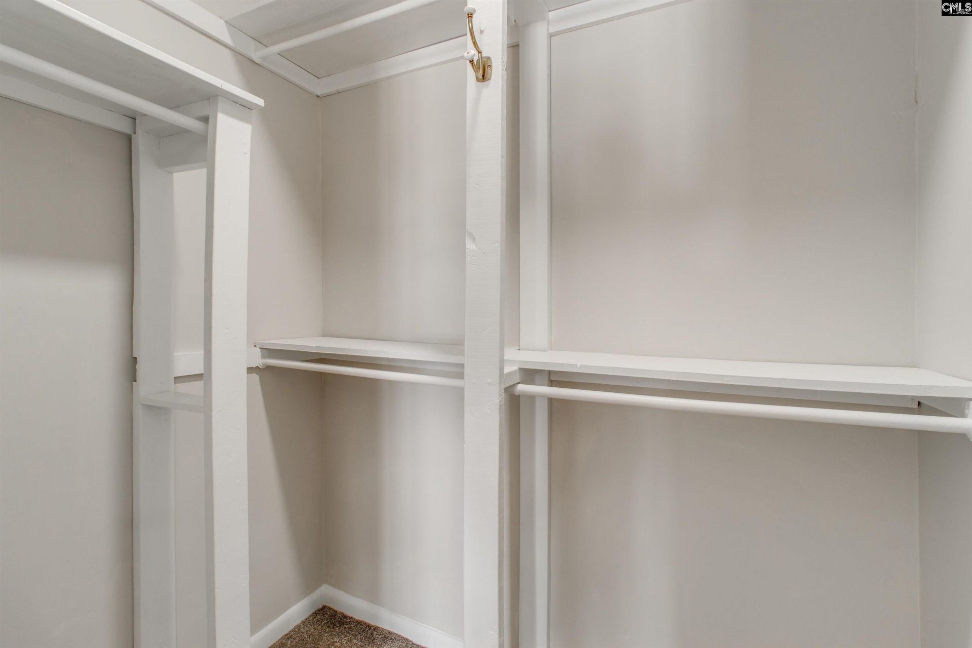 308 Percival Road  Photo 17