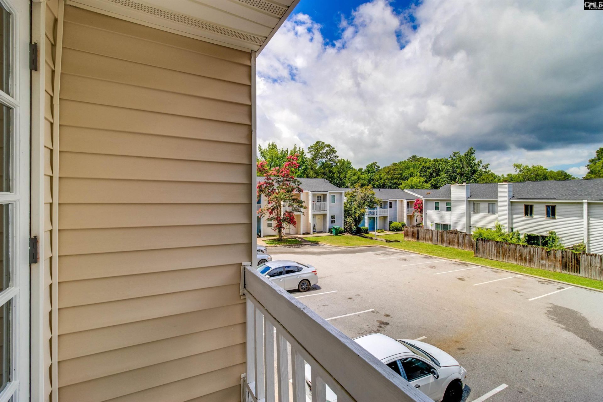308 Percival Road  Photo 18