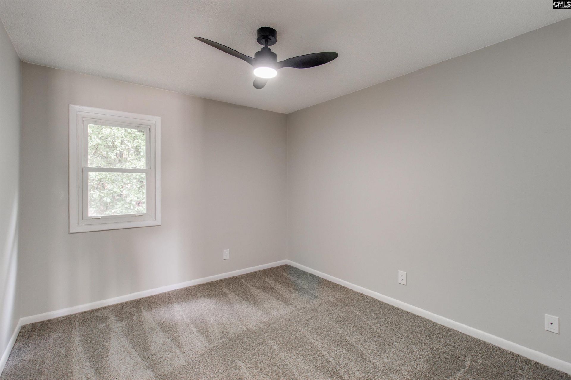 308 Percival Road  Photo 21
