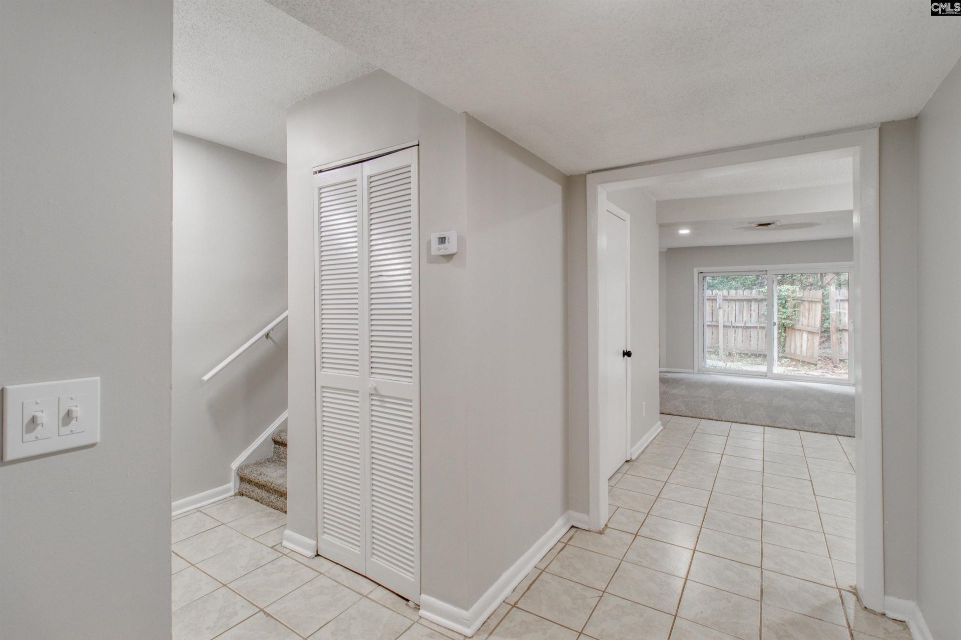 308 Percival Road  Photo 5