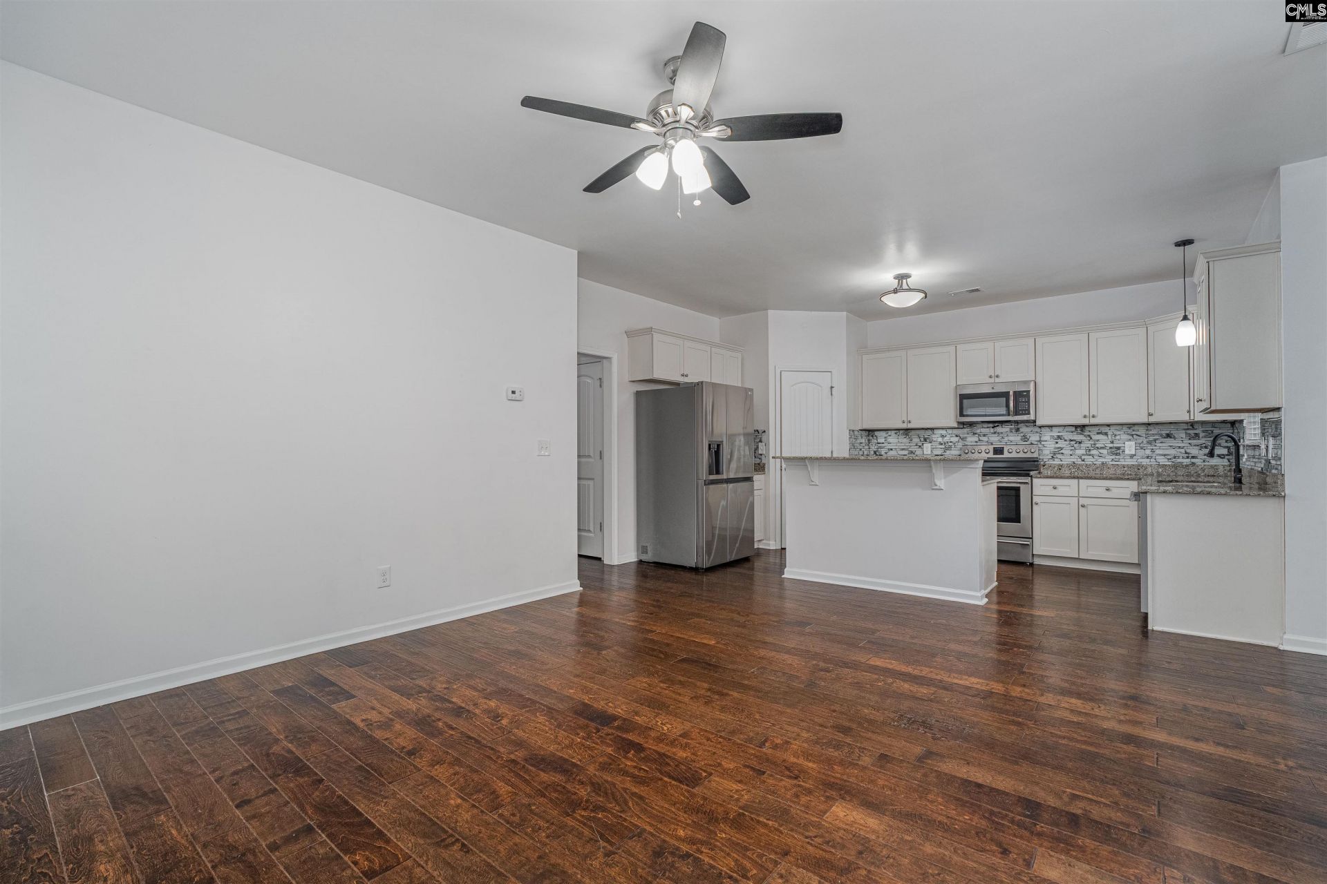 240 Cinnamon Hills Lane  Photo 6