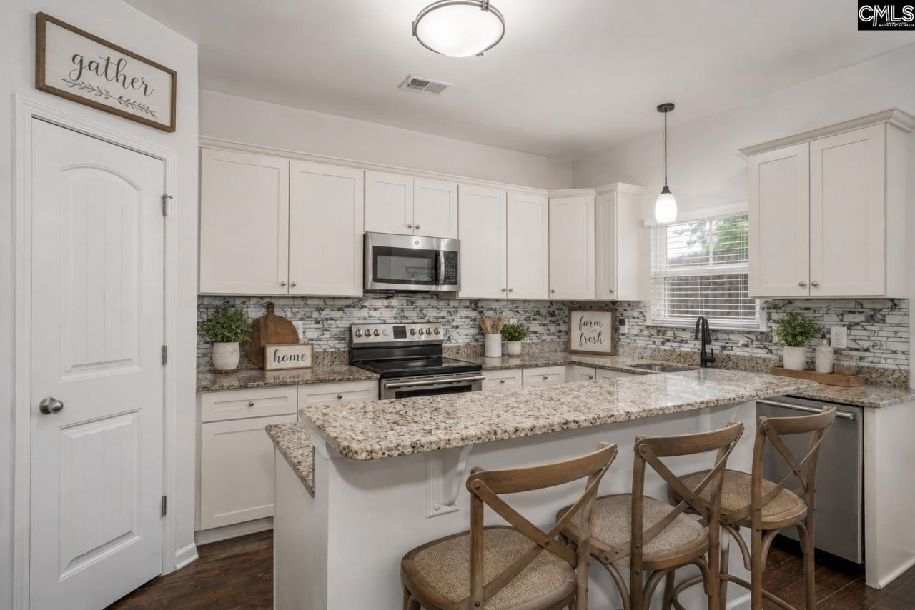 240 Cinnamon Hills Lane  Photo 8