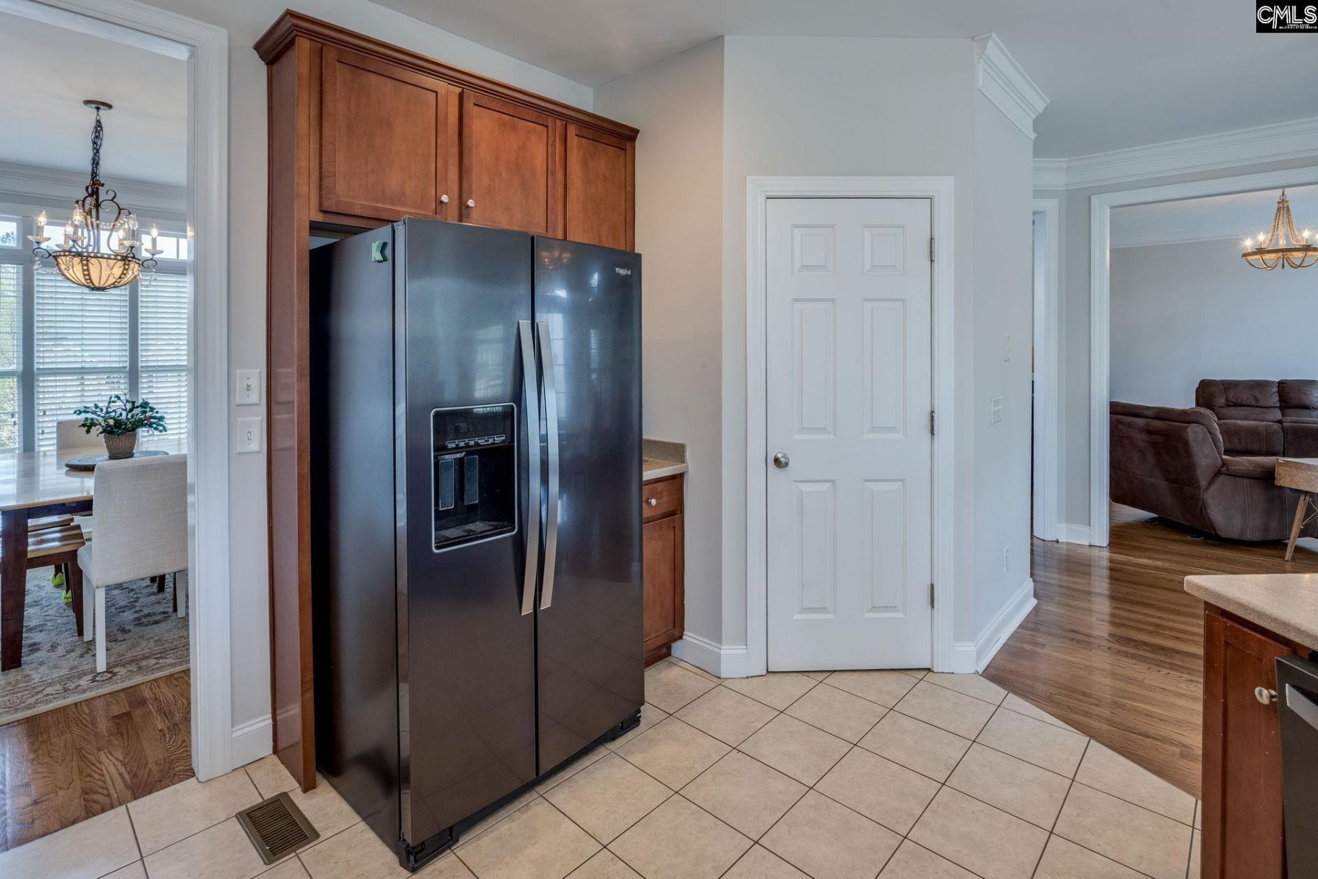 9 N Woodburn Lane  Photo 11