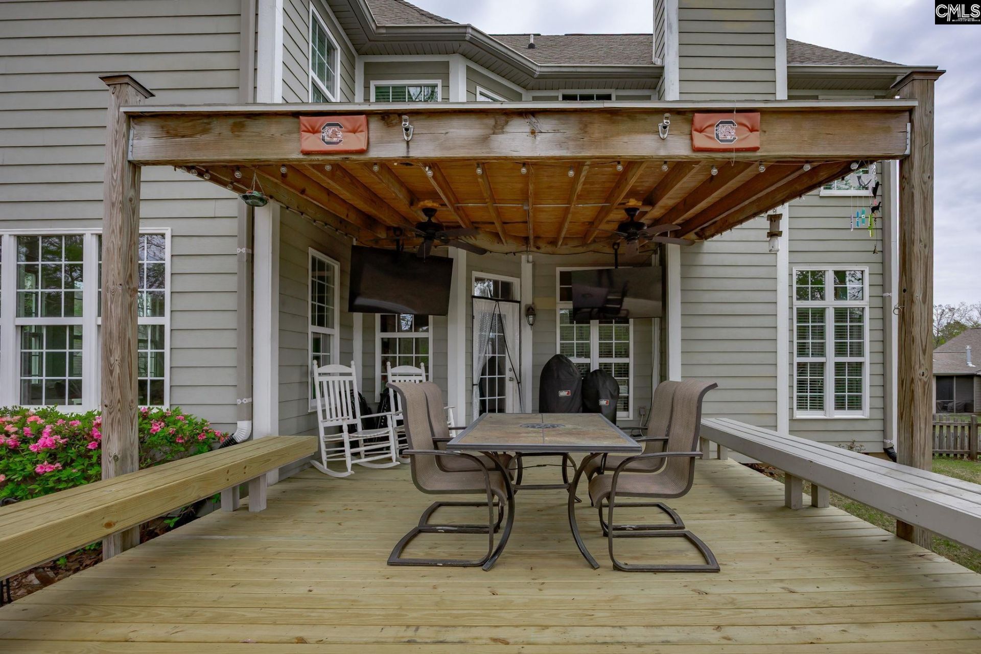 9 N Woodburn Lane  Photo 32