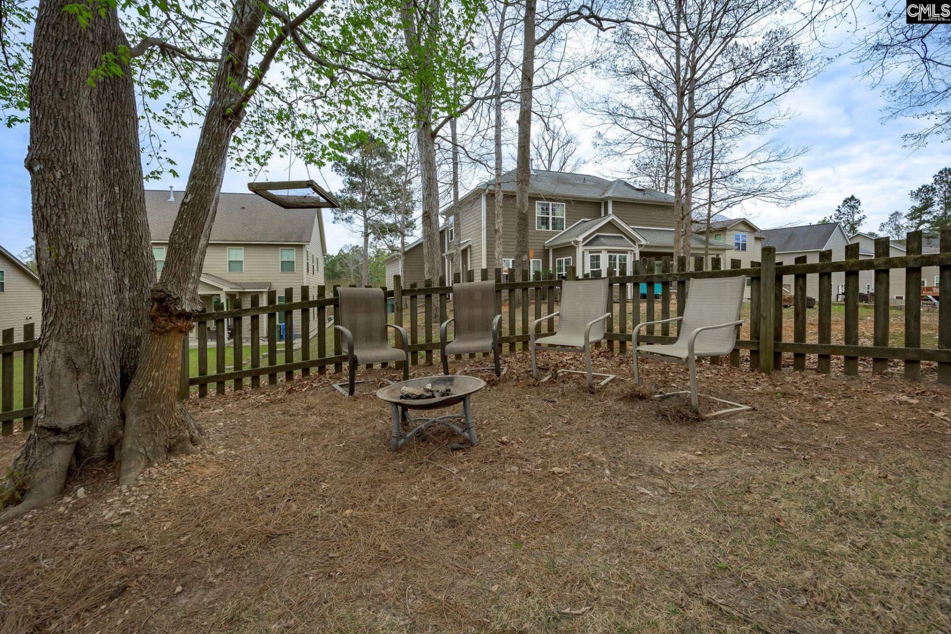9 N Woodburn Lane  Photo 37
