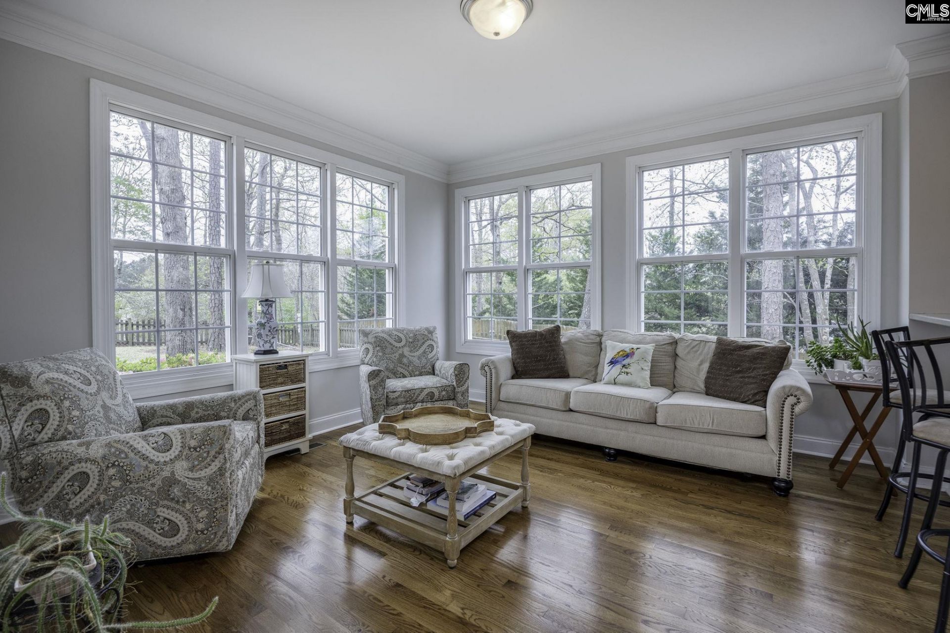 9 N Woodburn Lane  Photo 8