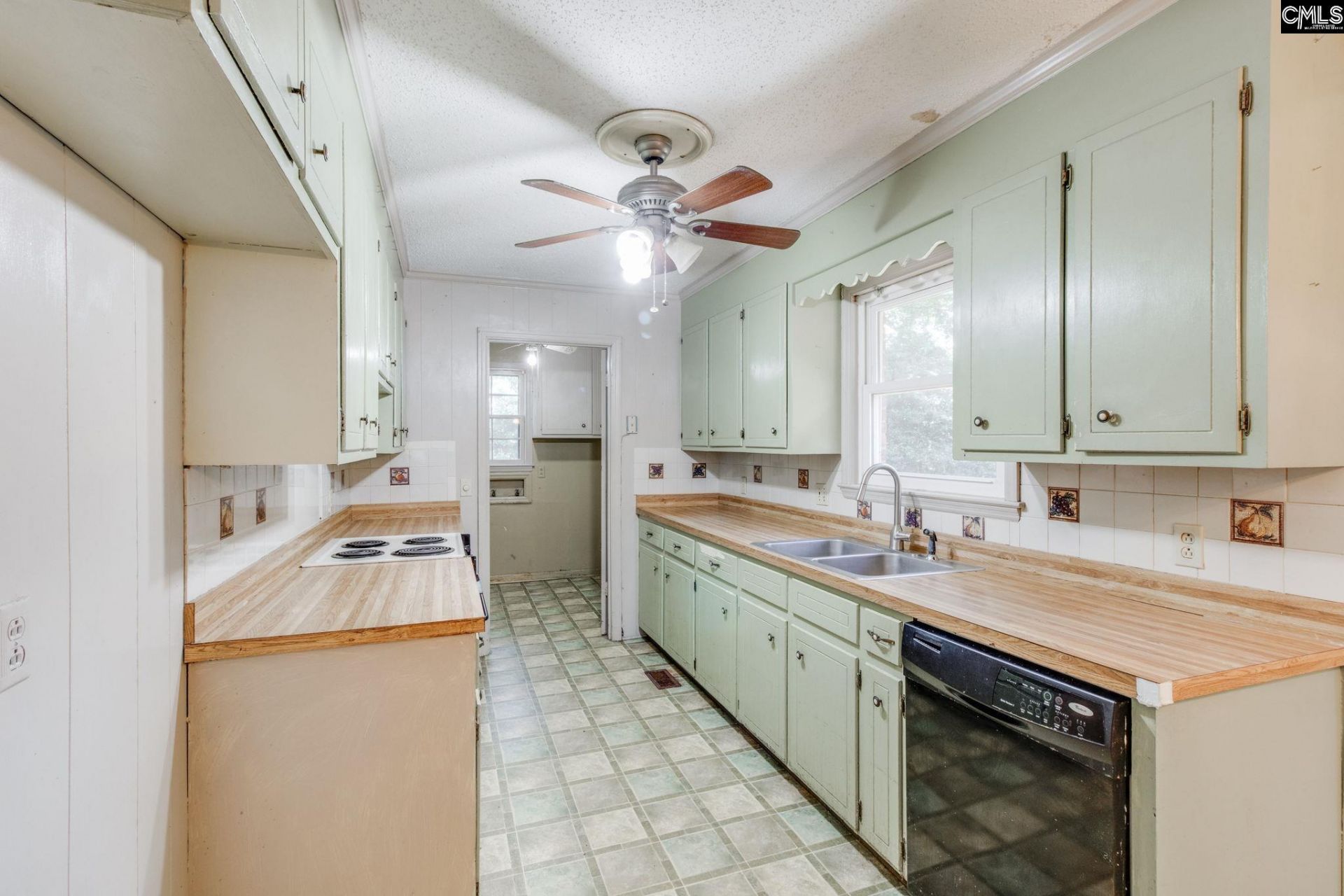 1619 Jessamine Road  Photo 11