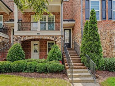 818 Bankston Woods Way, Raleigh, NC 27609