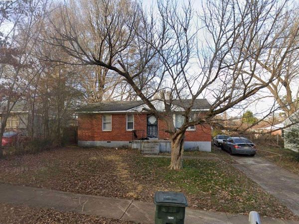 2196 PAMELA DR, Memphis, TN 38127
