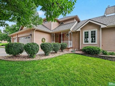 10405 Polk Street, Omaha, NE 68127