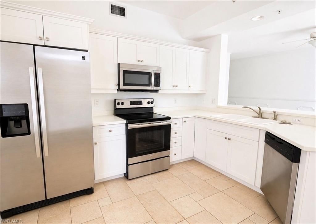 410 Bayfront Pl, Unit 2308, Naples, FL 34102 Photo