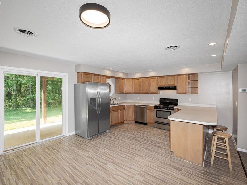 48903 N Ridge Road, Amherst, OH 44001 Photo 8