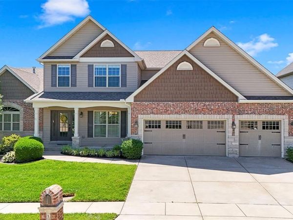 1266 Leighton Hollow Drive, O'Fallon, MO 63368