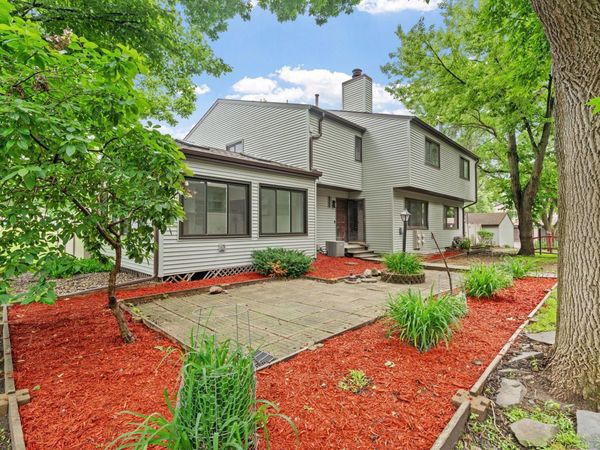 6383 Saint Johns Drive, Eden Prairie, MN 55346